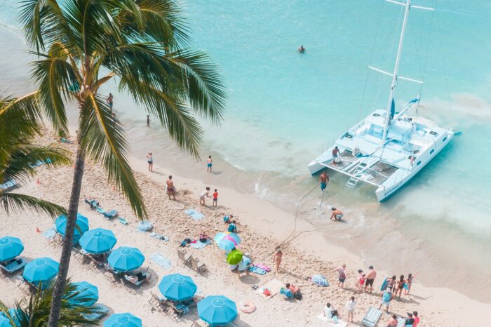 Cozumel Snorkel en Catamaran & Club de Playa con Transporte